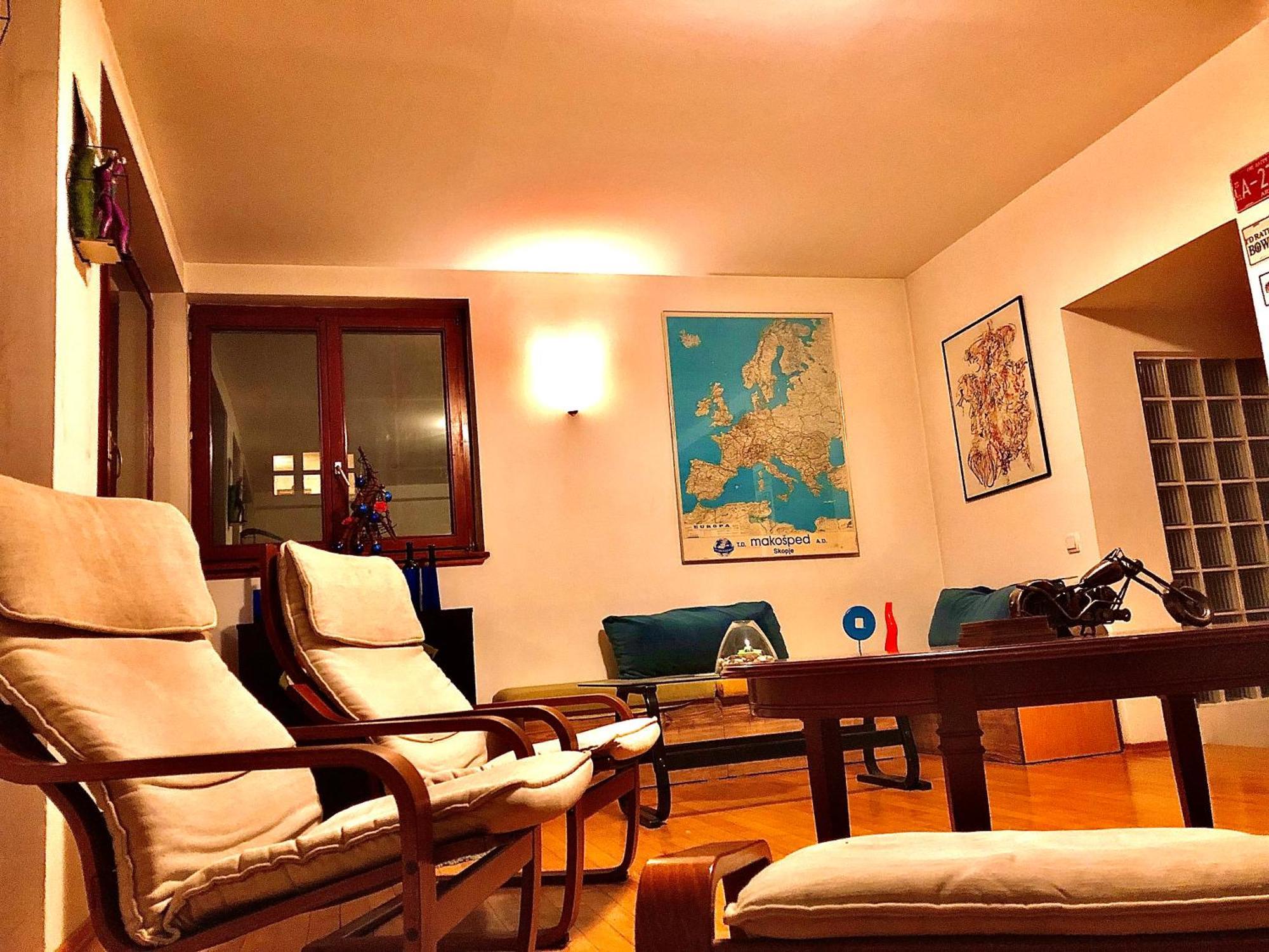 Blue Orange Hostel Скоп'є Екстер'єр фото